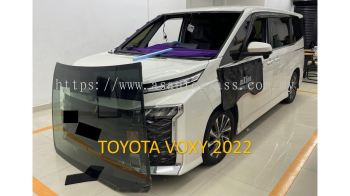 Toyota Voxy 2022