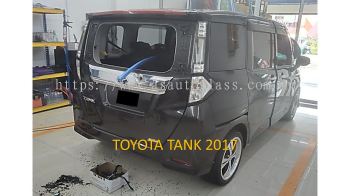 Toyota Tank 2017