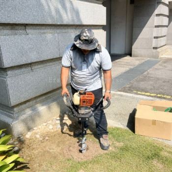 In-Ground & Above-Ground Baiting System
