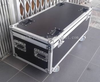 HDJ 310 Flightcase for Stage Light