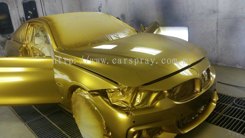 bmw curry metallic gold paint