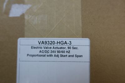 JOHNSON CONTROLS DAMPER ACTUATOR VA9320-HGA-3 (ACDC 24V 5060HZ)(90 SEC) (NON-SPRING RETURN)