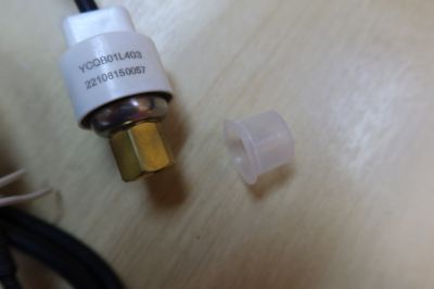 DAIKIN (APPLIED) P-ACS17SK041-1 AUTO LOW PRESSURE SENSOR (YCQB01L403) (ZUW200BS5YV)