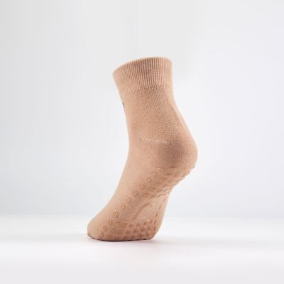 1 pasang ankle antislip beige socks